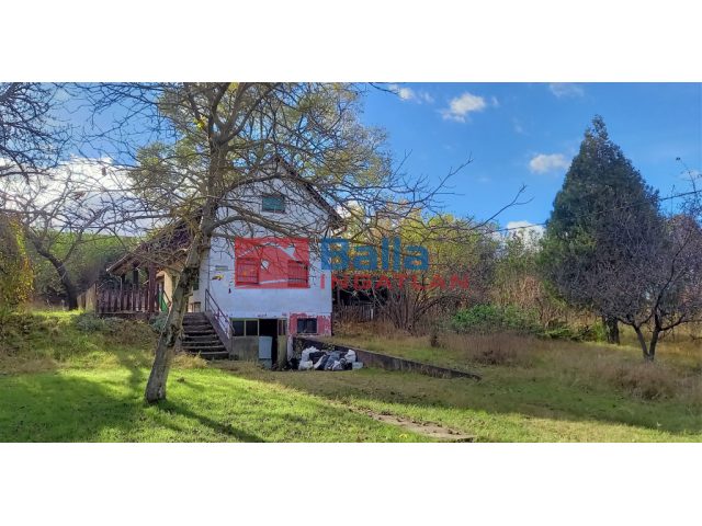 Mogyoród, Fácános utca, 74 m²-es, családi ház, 3 szobás, jó állapotú