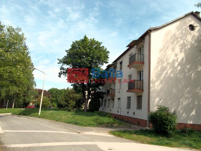 Ózd, Táncsics Mihály telep, 65 m²-es, földszinti, társasházi lakás