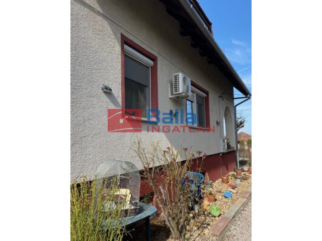 Pusztaszabolcs, Mária utca, 130 m²-es, családi ház, 3 szobás