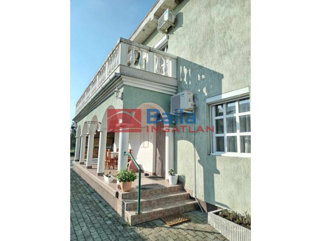 Siófok, KILITI, 160 m²-es, családi ház, 4 szobás, jó állapotú