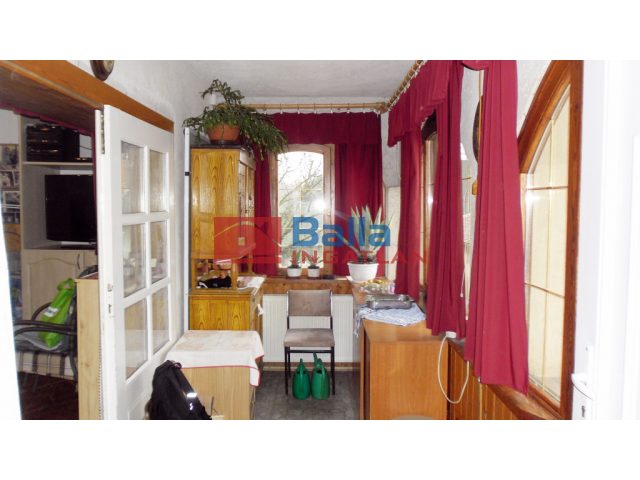 Százhalombatta, Régészeti Park mellett utca, 100 m²-es, 2 generációs, családi ház