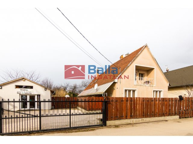 Szigetszentmiklós, Határ út közeli utca, 195 m²-es, családi ház