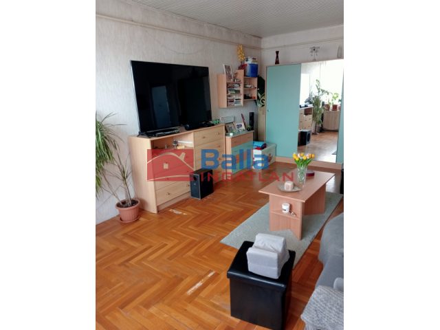 Szigetszentmiklós, Iskola út közeli utca, 59 m²-es, 4. emeleti, társasházi lakás