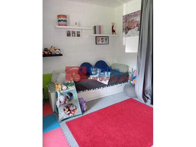 Tököl, Dózsa  György utca közeli köz, 80 m²-es, családi ház