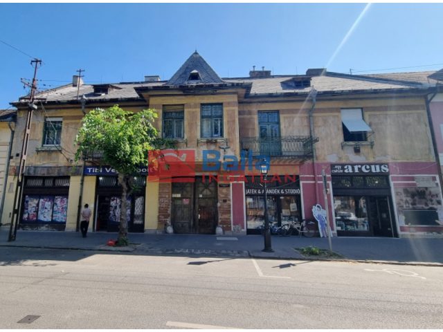 Vác, Köztársaság út, 51 m²-es, földszinti, társasházi lakás, 1+1 félszobás