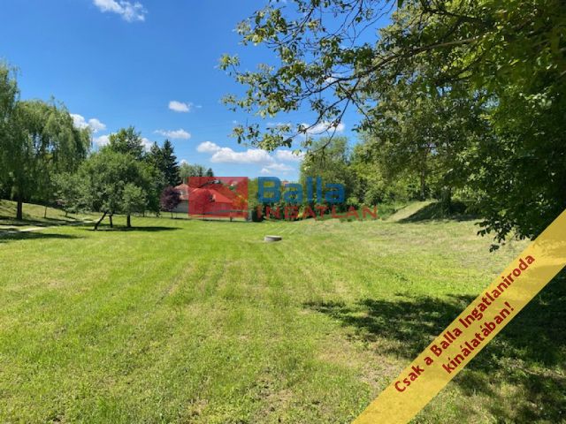 Eladó 5000 m²-es Biatorbágy, Iharos: 150'000'000 Ft