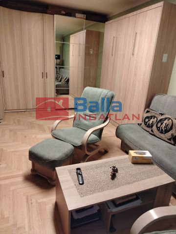 Eladó 57 m²-es III. Kerület (Békásmegyer), Sarkadi Imre utca: 72'900'000 Ft