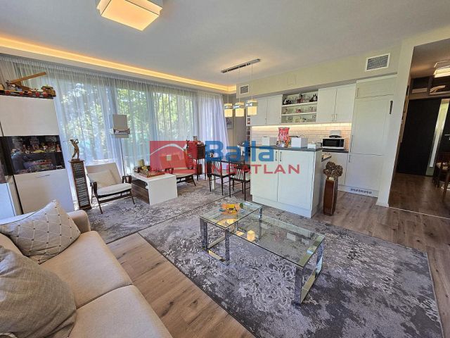 Eladó 71 m²-es III. Kerület (Testvérhegy), Erdőalja út: 149'500'000 Ft