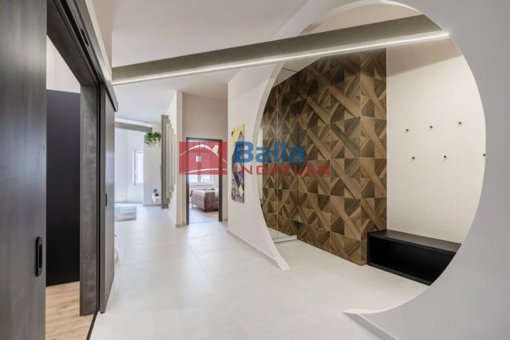 Eladó 91 m²-es IX. Kerület (Belső Ferencváros), József körút-Petőfi híd közelében: 189'900'000 Ft