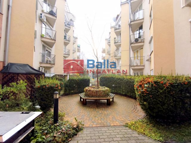 Eladó 62 m²-es IX. Kerület (Középső Ferencváros (Rehabilitációs terület)), Haller utca: 95'900'000 Ft