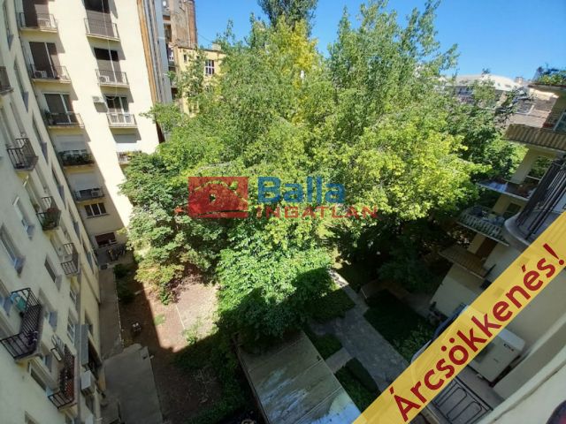 Kiadó 84 m²-es V. Kerület (Belváros), Károly körút: 550'000 Ft