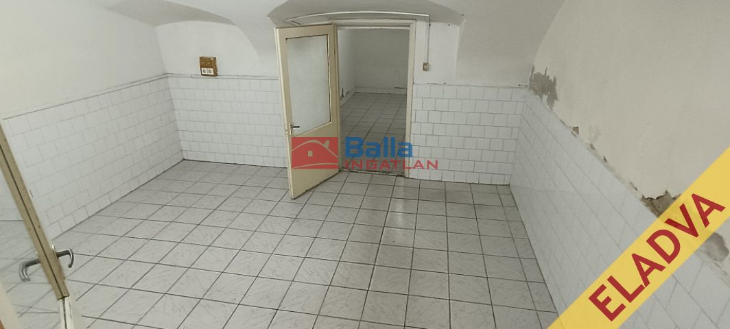 Eladó 43 m²-es VI. Kerület (Nagykörúton kívül), Szondi utca: 21'900'000 Ft