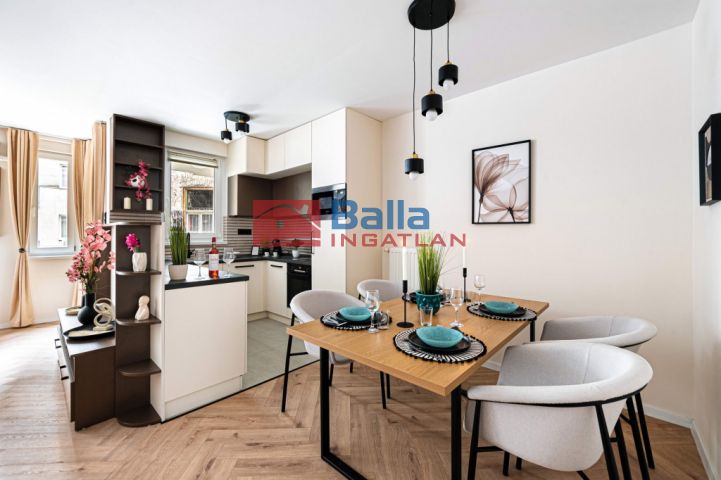 Eladó 69 m²-es VII. Kerület (Középső-Erzsébetváros), Akácfa utca: 139'900'000 Ft