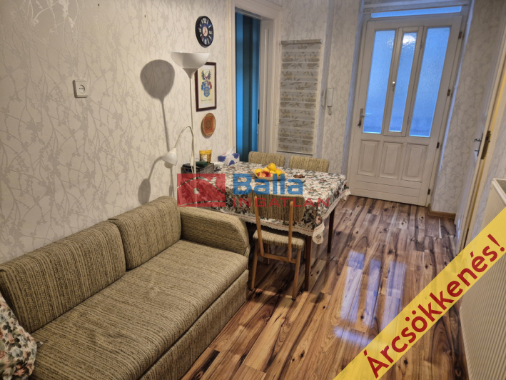 Eladó 47 m²-es VII. Kerület (Középső-Erzsébetváros), Thököly út: 65'900'000 Ft