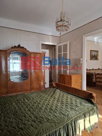 Eladó 78 m²-es VII. Kerület (Nagykörúton belül), Károly körút: 114'000'000 Ft