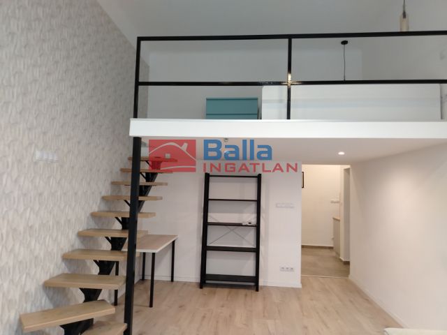 Eladó 39 m²-es VIII. Kerület (Corvin negyed), Üllői út: 65'800'000 Ft