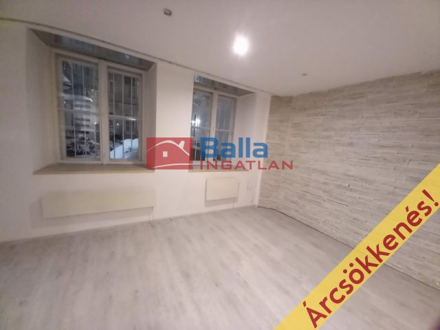 Eladó 75 m²-es VIII. Kerület (Palotanegyed), Szentkirályi utca: 66'900'000 Ft