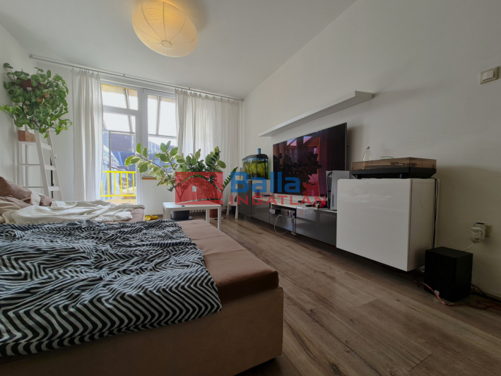 Eladó 105 m²-es X. Kerület (Ligettelek), Kőrösi Csoma Sándor sétány: 95'000'000 Ft