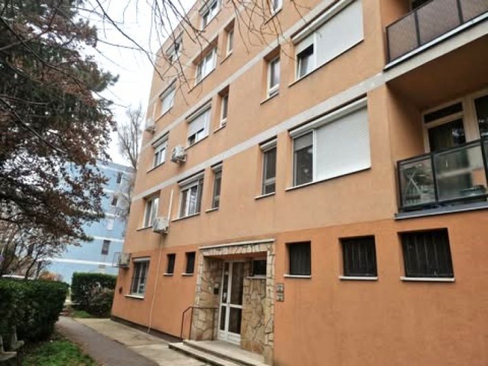 Eladó 56 m²-es X. Kerület (Óhegy), Mádi utca: 64'900'000 Ft