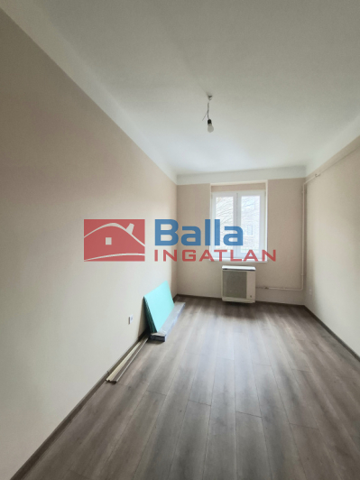 Eladó 36 m²-es X. Kerület (Pongrác úti lakótelep), Salgótarjáni utca: 49'900'000 Ft