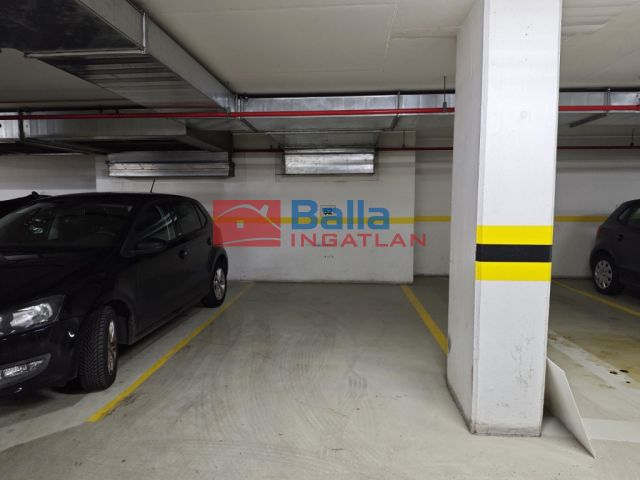 Eladó 12 m²-es teremgarázs hely XIII. Kerület (Lőportár dűlő), Lehel utca: 5'900'000 Ft