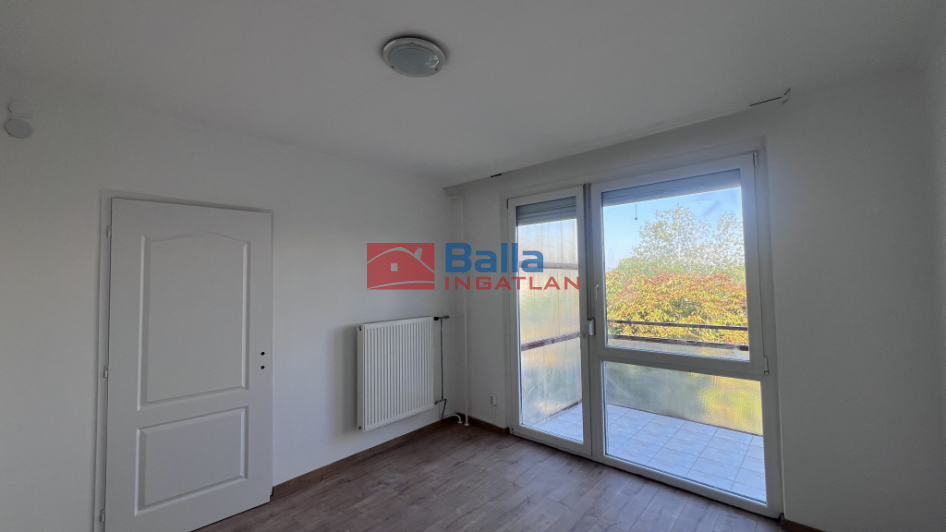 Eladó 68 m²-es XIX. Kerület (Lakótelep), Rendőrseg közelében: 79'900'000 Ft