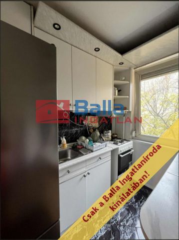 Eladó 54 m²-es XIX. Kerület (Lakótelep), SZTK közeli utca: 68'000'000 Ft