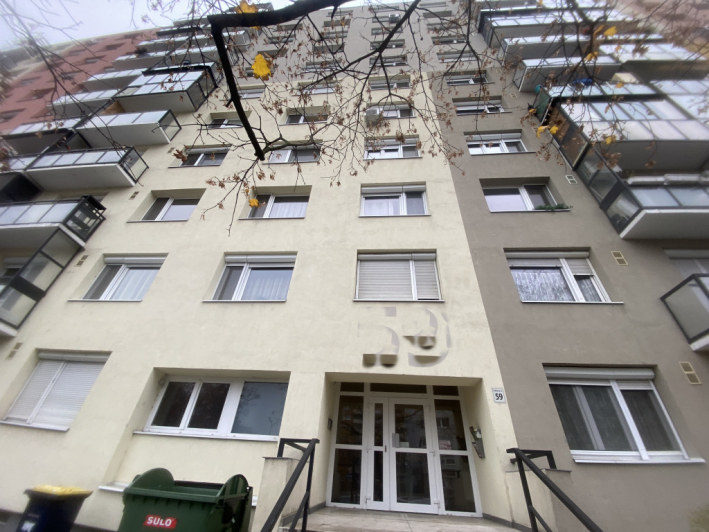 Eladó 50 m²-es XV. Kerület (15), Zsókavár utca: 56'000'000 Ft