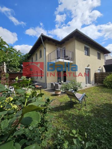 Eladó 109 m²-es XV. Kerület (Pestújhely), Pestújhelyi út: 199'000'000 Ft