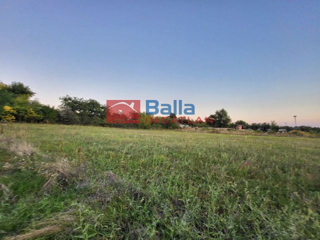 Eladó 3035 m²-es XVI. Kerület (Cinkota), Cinkota: 18'000'000 Ft