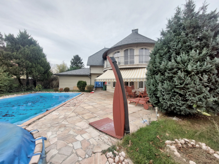 Eladó 355 m²-es XVII. Kerület (Akadémiaújtelep), Akadémiaújtelep: 344'000'000 Ft