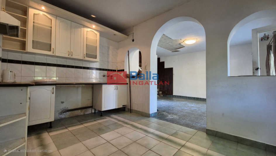 Eladó 140 m²-es XVII. Kerület (Rákoscsaba), Kucorgó tér környéki utca: 119'900'000 Ft