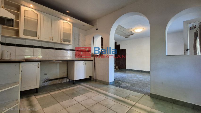 Eladó 140 m²-es XVII. Kerület (Rákoscsaba), Kucorgó tér környéki utca: 129'000'000 Ft