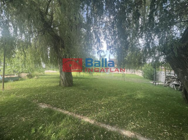 Eladó 1095 m²-es XVII. Kerület (Rákoscsaba), Rákoscsaba csendes utca: 84'990'000 Ft