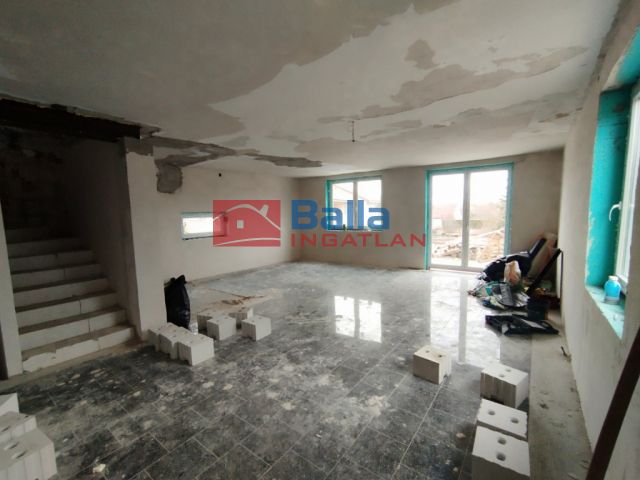 Eladó 160 m²-es XVII. Kerület (Rákoscsaba), Szabadság sugárút: 69'900'000 Ft