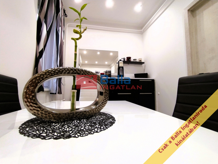 Eladó 58 m²-es XVII. Kerület (Rákoskeresztúr), Városközpont utca: 73'000'000 Ft