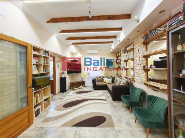 Eladó 120 m²-es XVII. Kerület (Rákoskert), Pesti út közeli utca: 105'000'000 Ft