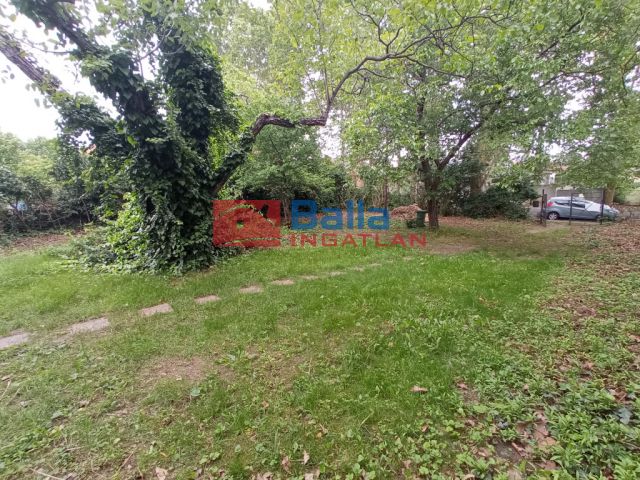 Eladó 400 m²-es XVII. Kerület (Rákoskert), Rákoskert utca: 39'500'000 Ft