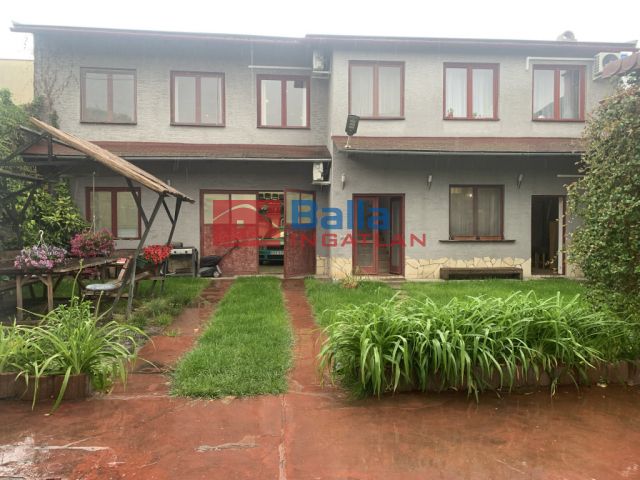 Eladó 637 m²-es XVIII. Kerület (Bókaytelep), Városház utca: 417'500'000 Ft