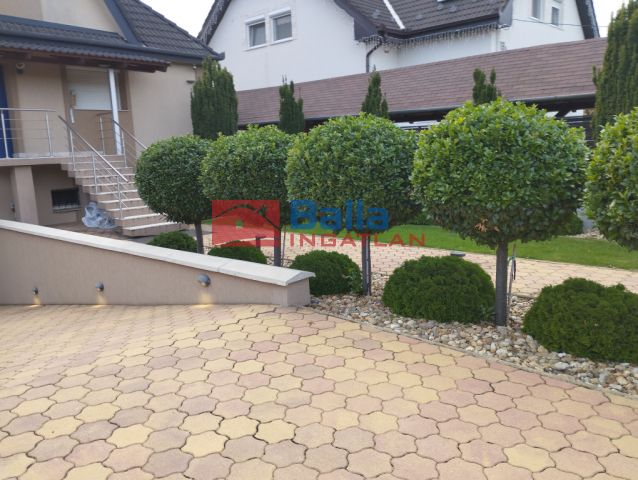 Eladó 280 m²-es XVIII. Kerület (Kossuth Ferenc-telep), Újpéteritelep utca: 339'000'000 Ft