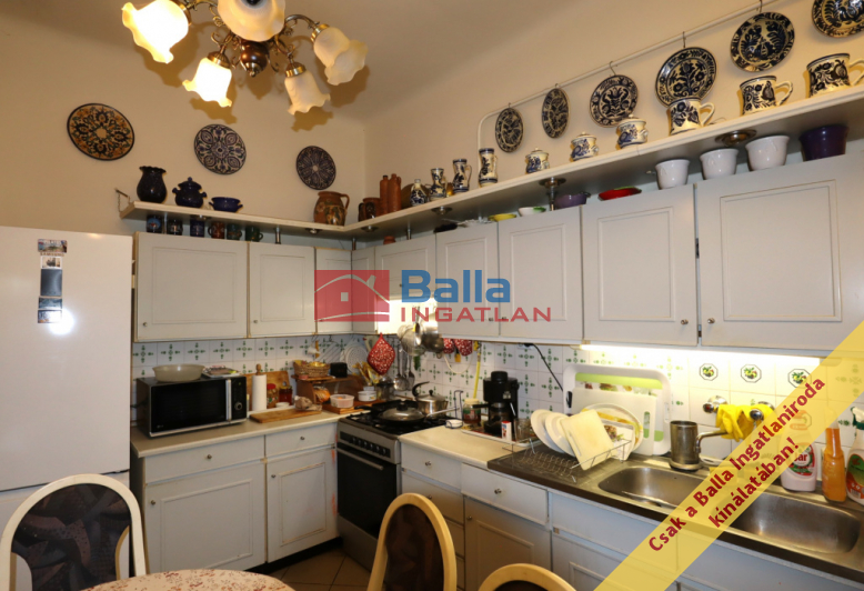 Eladó 144 m²-es XVIII. Kerület (Miklóstelep), Pestlőrinci piachoz közeli utca: 124'000'000 Ft