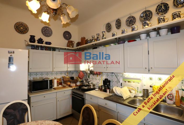 Eladó 144 m²-es XVIII. Kerület (Miklóstelep), Pestlőrinci piachoz közeli utca: 124'000'000 Ft