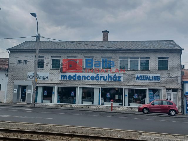 Eladó 450 m²-es XVIII. Kerület (Pestszentlőrinc), Üllői út: 350'000'000 Ft