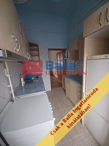 Eladó 28 m²-es XX. Kerület (Erzsébetfalva), Tátra téi piacnál utca: 27'000'000 Ft