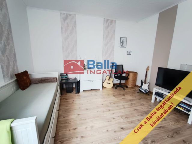 Eladó 31 m²-es XX. Kerület (Erzsébetfalva), Török Flóris utca: 38'900'000 Ft