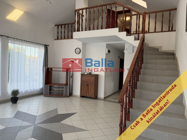 Eladó 110 m²-es XXI. Kerület (Királyerdő), Királyerdő: 132'000'000 Ft