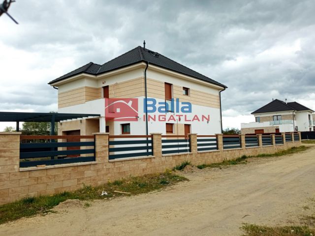 Eladó 968 m²-es XXIII. Kerület (Soroksár-Újtelep), KERTVÁROSI körút: 89'900'000 Ft