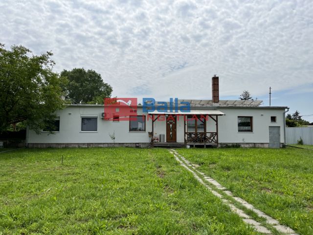 Eladó 160 m²-es Délegyháza, Szép környezet: 98'800'000 Ft