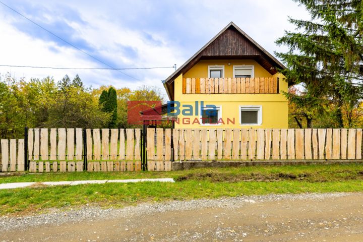 Eladó 100 m²-es Diósjenő, Csokonai utca: 58'800'000 Ft