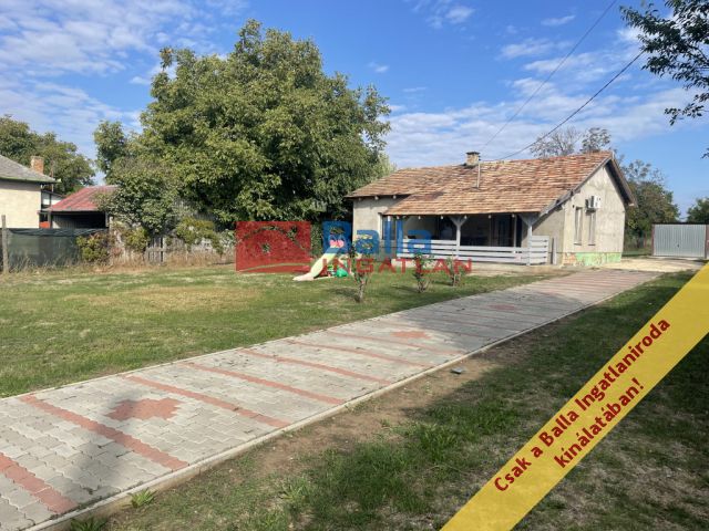 Eladó 62 m²-es Ercsi, Gárdonyi Géza utca: 35'000'000 Ft